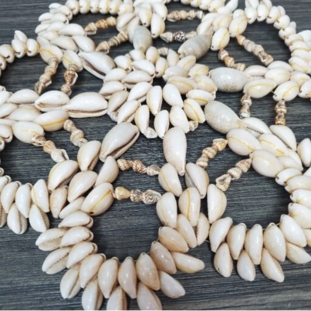 Sea Shell Trivet Hot Pad Doily Beach Island Lake Decor 10 in Mini Shells 8 Pedal